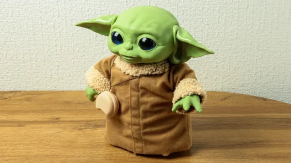 Yoda İnteraktiv Oyuncağı - Grido hədiyyə mağazası